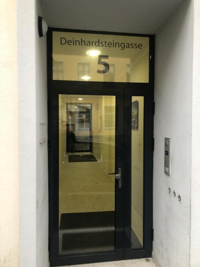 Business With Air Condition * Wiedeń